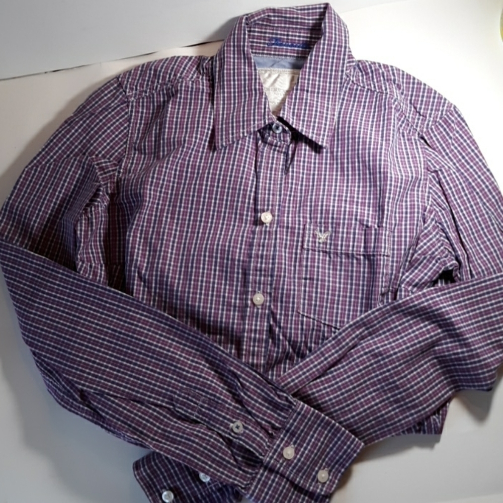 American Eagle Favorite button plaid 2